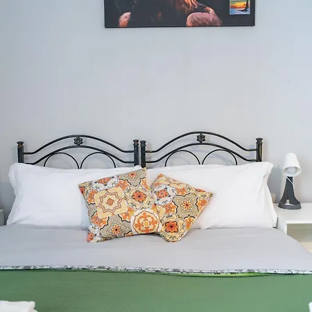 Tra L'etna E Il Mare Via Oberdan Bed & Breakfast 5*