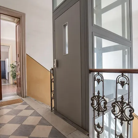 לינה וארוחת בוקר Tra L'etna E Il Mare Via Oberdan 5*