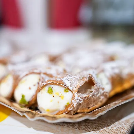 לינה וארוחת בוקר Tra L'etna E Il Mare Via Oberdan