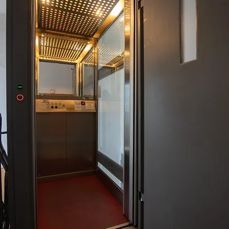 לינה וארוחת בוקר Tra L'etna E Il Mare Via Oberdan 5*