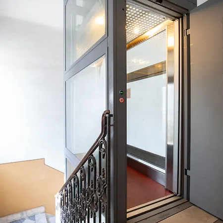 Tra L'etna E Il Mare Via Oberdan לינה וארוחת בוקר 5*