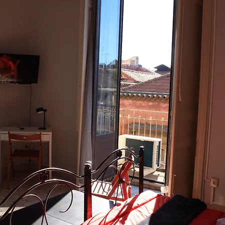 Tra L'etna E Il Mare Via Oberdan