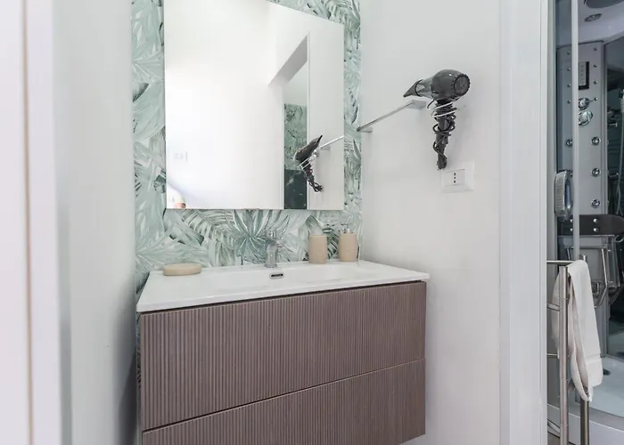 Bed & Breakfast Tra L'etna E Il Mare Via Oberdan 5*