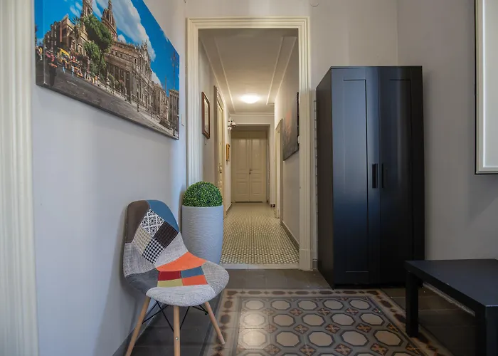 Tra L'etna E Il Mare Via Oberdan Katánie