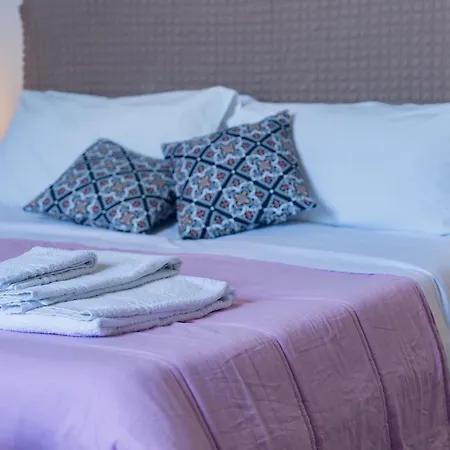 Tra L'etna E Il Mare Via Oberdan Bed & Breakfast 5*