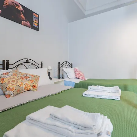 Bed & Breakfast Tra L'etna E Il Mare Via Oberdan 5*