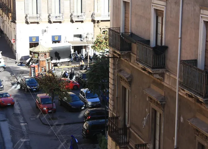 Bed & Breakfast Tra L'etna E Il Mare Via Oberdan Catania